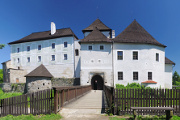 hrad a zámek v Nových Hradech 06-2010 panoráma