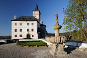 hrad Rožmberk II