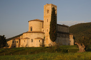 románský klášter Sant'Antimo