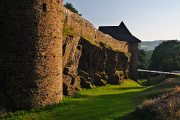 hrad Velhartice - hradby I