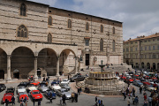 Perugia - Piazza IV Novembre - Duomo San Lorenzo