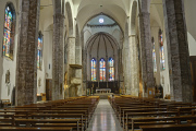 Ascoli Piceno - interiér kostela San Francesco