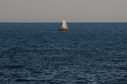 Segeln auf dem Meer bei Lerici